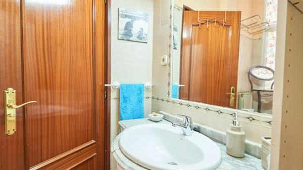 Habitacion Maravillosa En Apartamento Compartido Madrid Centro Eksteriør bilde